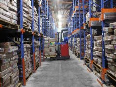 建造物流冷庫(kù)如何選擇設(shè)備，哪種設(shè)備適合？